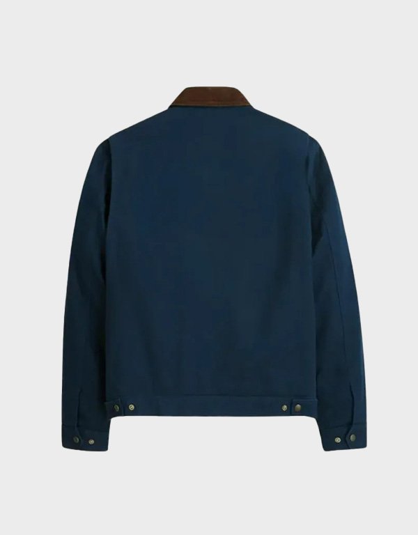 alan-ritchson-reacher-season-3-blue-jacket
